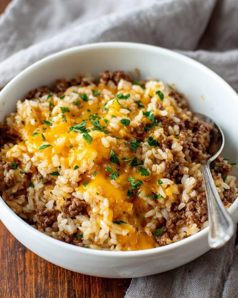 Cheesy Ground Beef and Rice Casserole Recipe