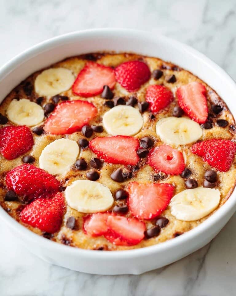 Strawberry Banana Baked Oatmeal Recipe